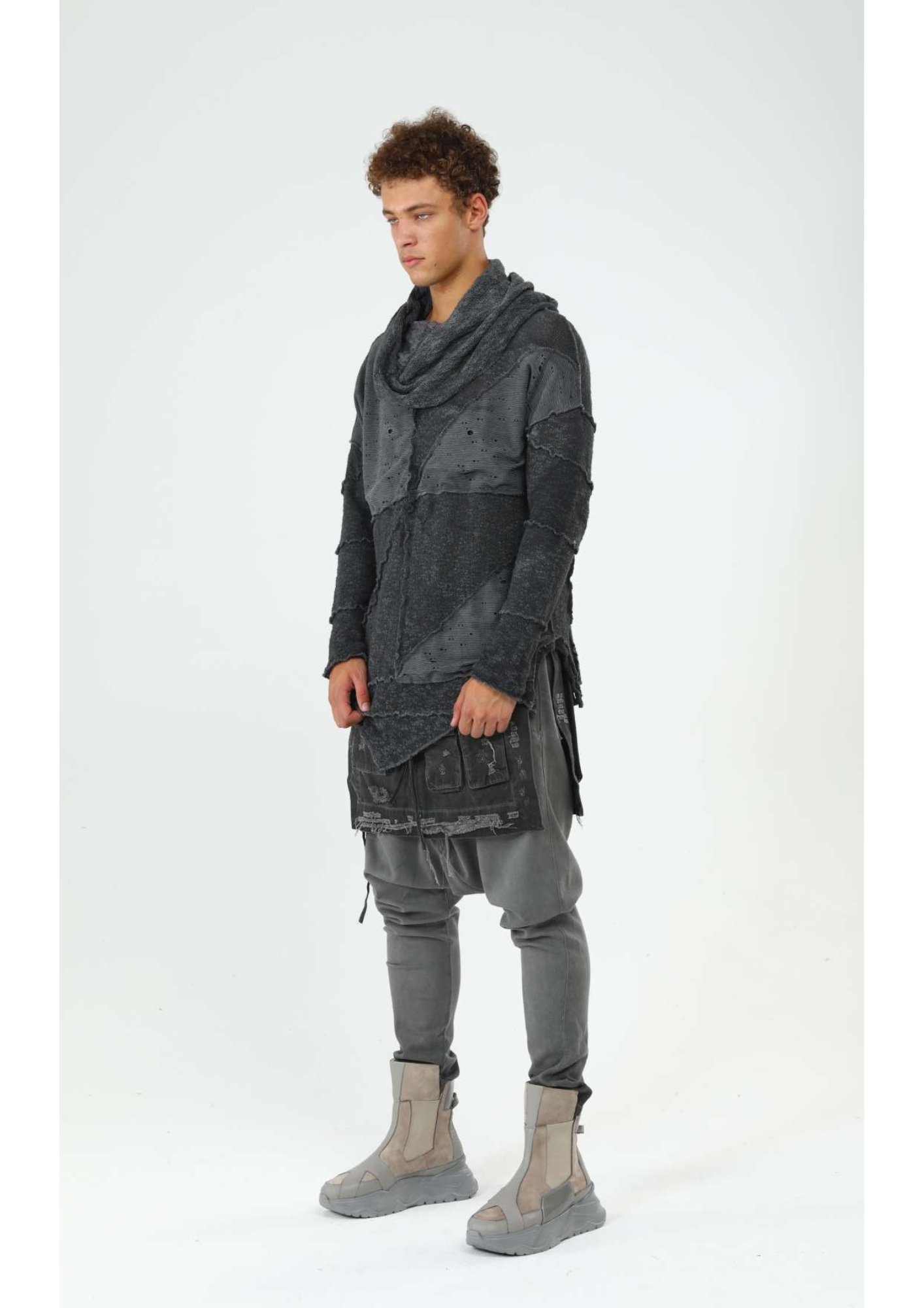 Men's Trousers with Front and Back Extra Layers